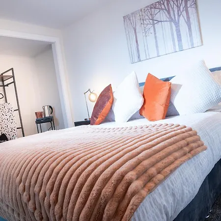 Kings Arms - Luxury Double - Waterfall Shower - Self Check In Guest house Whitehaven